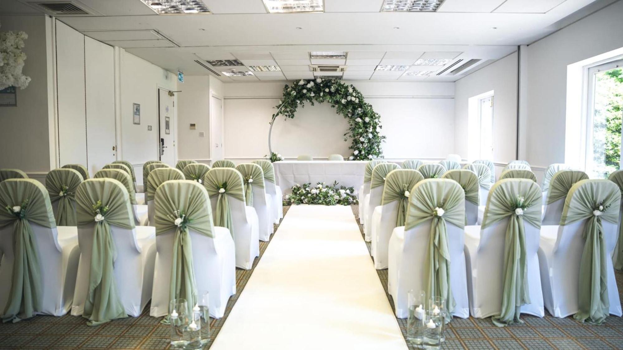 Holiday Inn Colchester By Ihg Kültér fotó