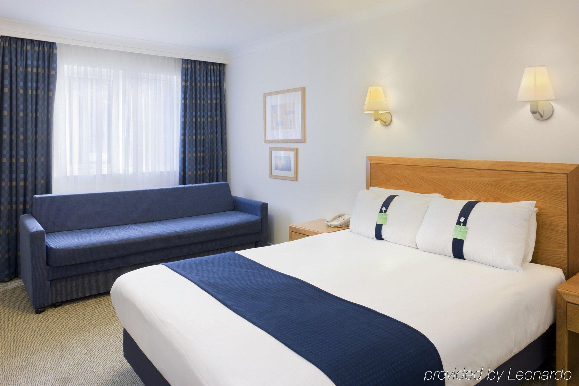 Holiday Inn Colchester By Ihg Kültér fotó